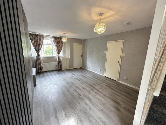 3 bedroom property to rent