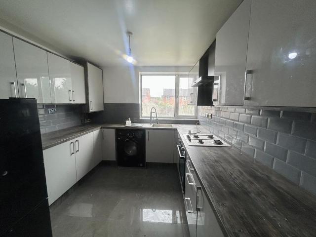 3 bedroom property to rent