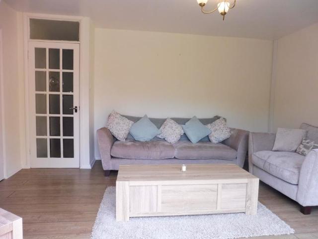 3 bedroom property to rent