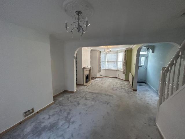 3 bedroom property to rent