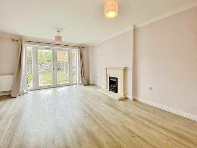 3 bedroom property to rent