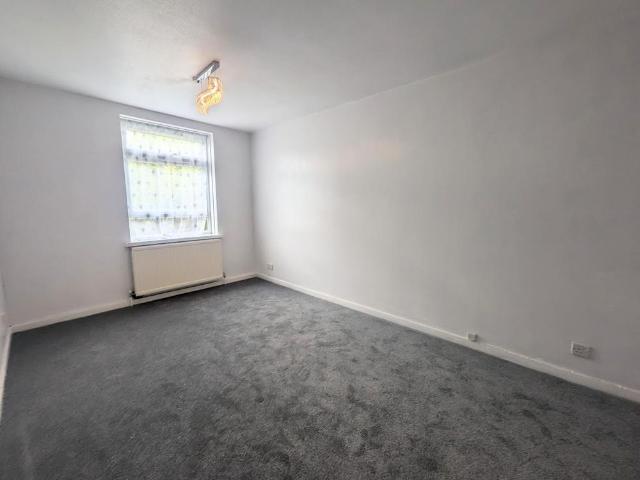 3 bedroom property to rent