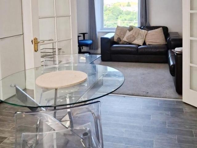 3 bedroom property to rent