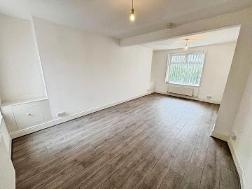 3 bedroom property to rent