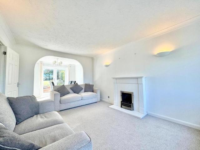 3 bedroom property to rent