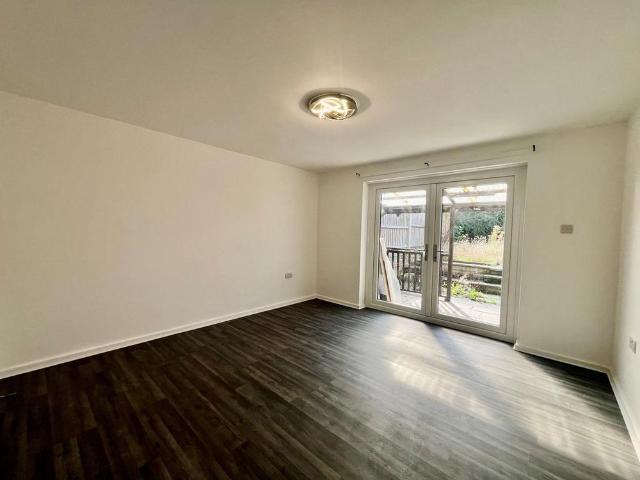 3 bedroom property to rent