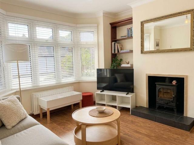 3 bedroom property to rent