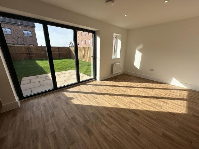 3 bedroom property to rent