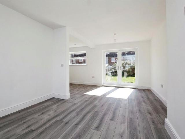 3 bedroom property to rent