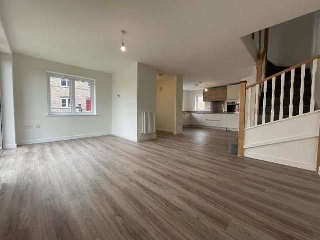 3 bedroom property to rent