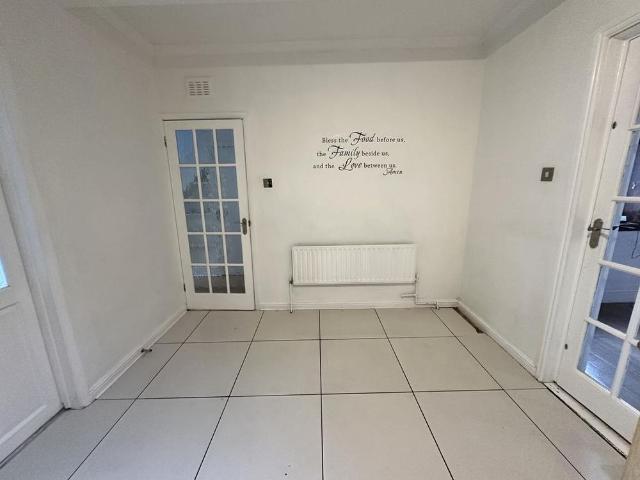 3 bedroom property to rent