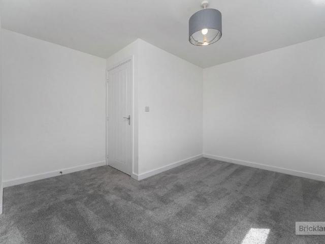 3 bedroom property to rent