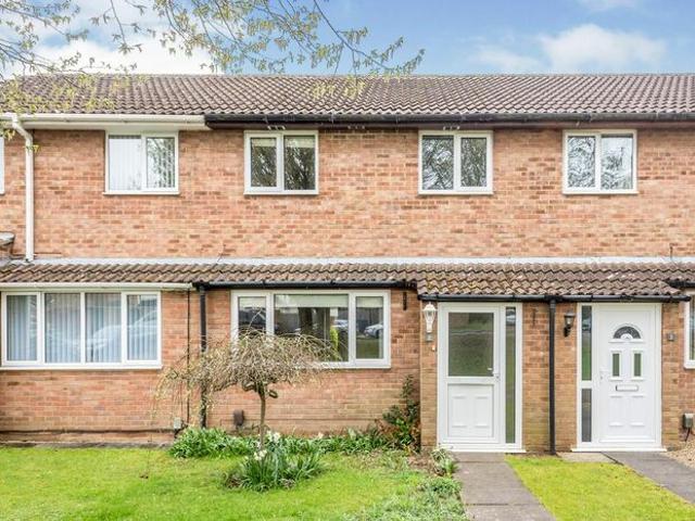 3 Bedroom Property To Rent In Wye Close, OX26