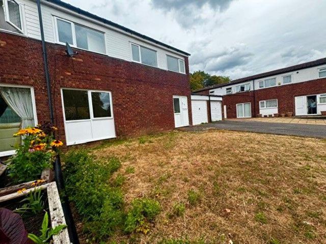 3 Bedroom Property To Rent In Buckman Close, Greenleys, Milton Keynes, MK12
