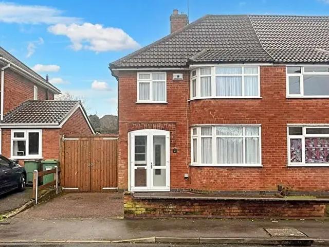 3 Bedroom Property To Rent In Castleton Road, Wigston, LE18