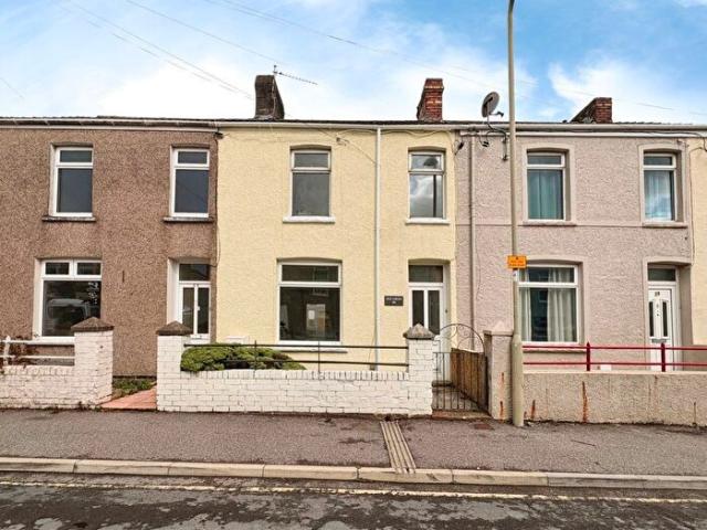 3 Bedroom Property To Rent In Cemetery Road, Bridgend, CF31