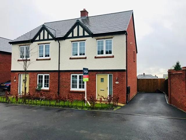 3 Bedroom Property To Rent In Celadon Drive, Coalville, LE67