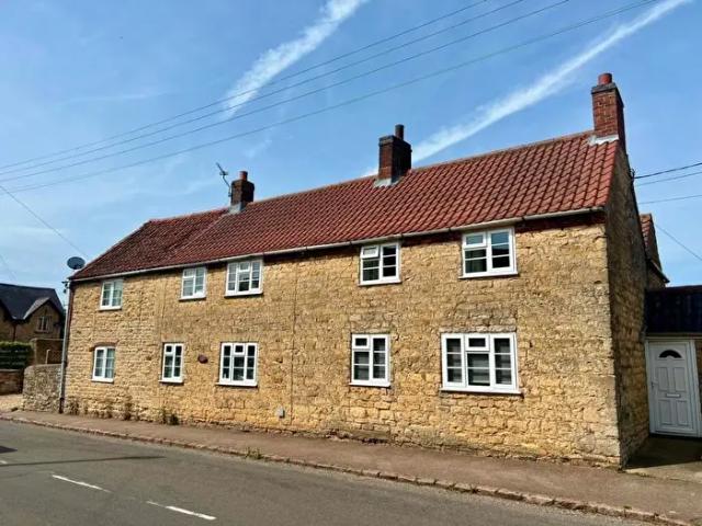 3 Bedroom Property To Rent In High Street, Waltham On The Wolds, LE14