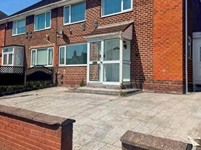 3 Bedroom Property To Rent In Lea Village, Birmingham, B33