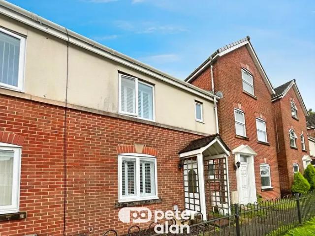 3 Bedroom Property To Rent In Rhiw'r Derwen, Pontyclun, CF72