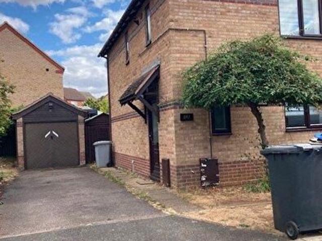 3 Bedroom Property To Rent In Richmond Avenue, Kettering, NN15