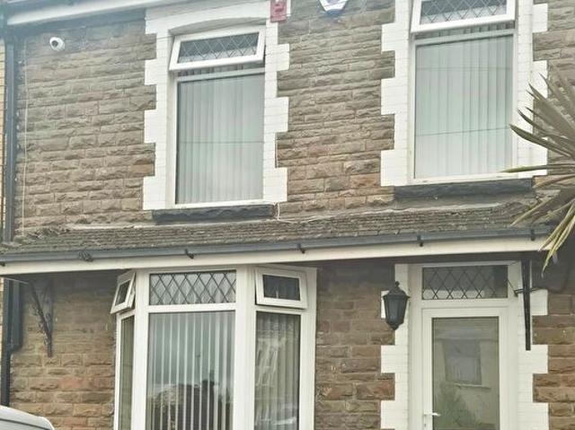 3 Bedroom Property To Rent In School Road, Neath, SA11