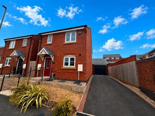 3 Bedroom Property To Rent In Shepshed, Loughborough, LE12