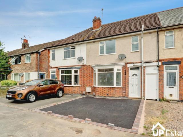 3 bedroom property to rent on Tudor Road, Camp Hill, Nuneaton