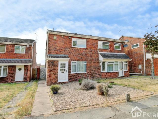 3 bedroom property to rent on Abbotsbury Close, Walsgrave,…