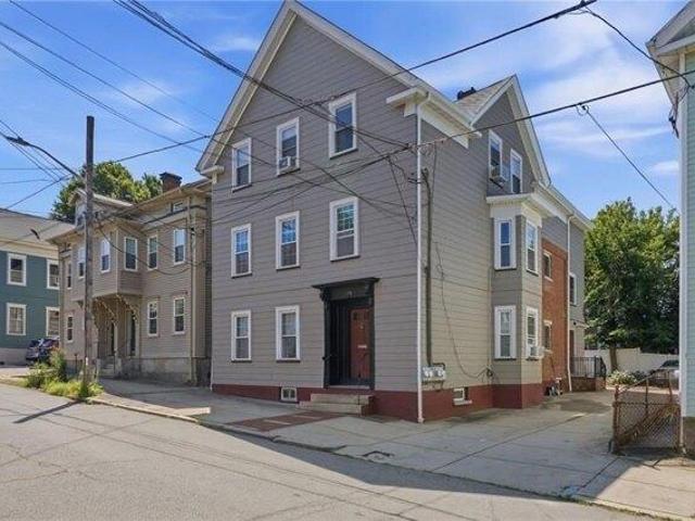 3 bedroom, Providence RI 02906 104810188