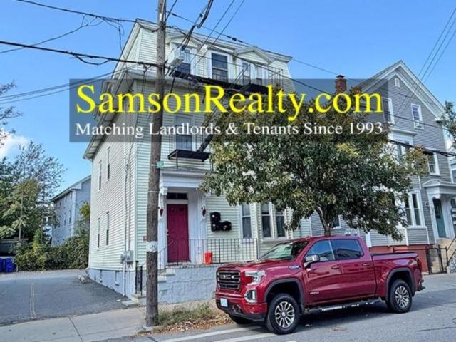 3 bedroom, Providence RI 02906 105987614