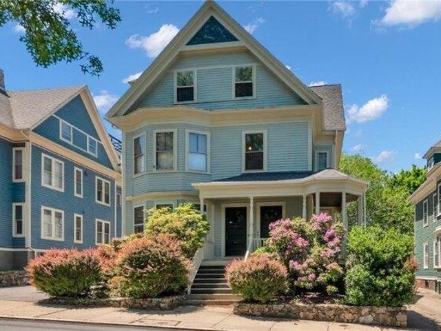 3 bedroom, Providence RI 02906 105383736