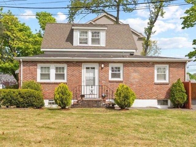 3 bedroom, Quincy MA 02169 104789451