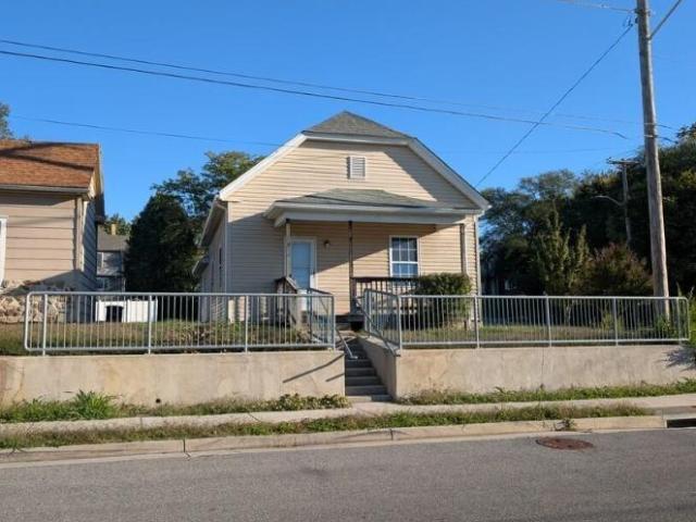3 bedroom, Roanoke VA 24017 106241593