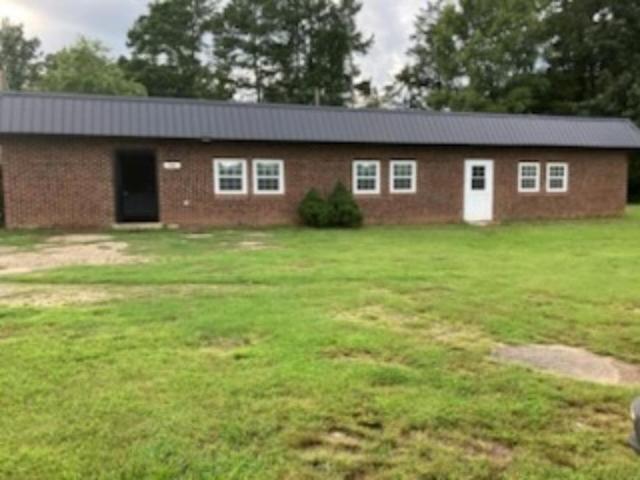 3 bedroom, Robbins NC 27325 105181273