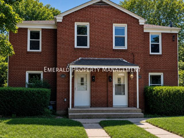 3 bedroom, Rockford IL 61103 104200880