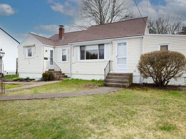 3 bedroom, Rockland MA 02370 105587441