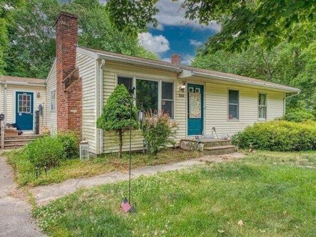 3 bedroom, Rockland MA 02370 105591715