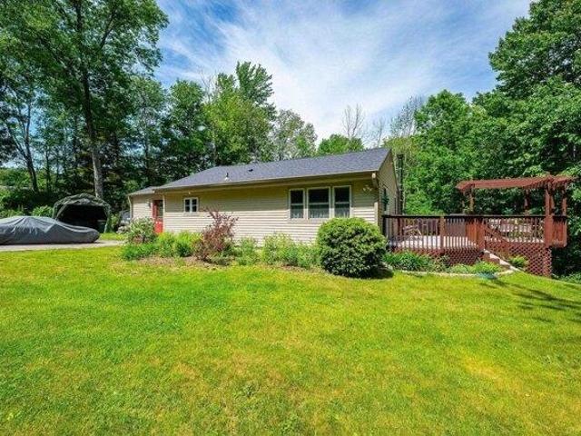 3 bedroom, Rochester NH 03867 105368528