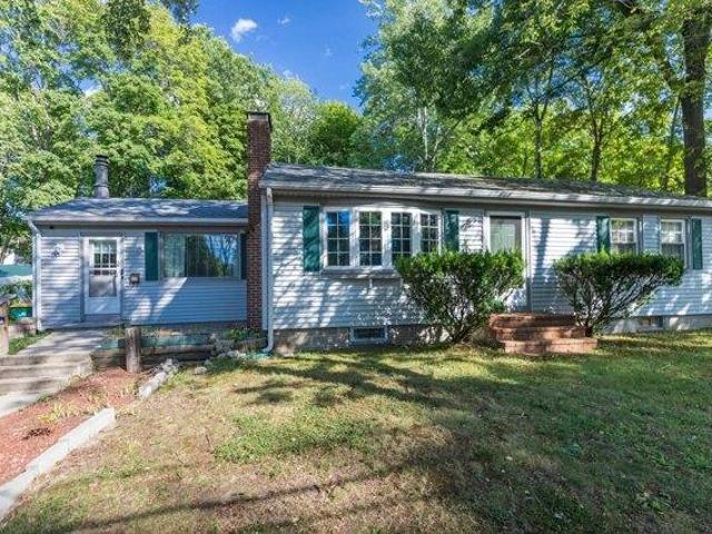 3 bedroom, Rochester NH 03867 105588878