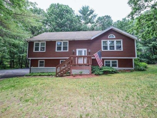 3 bedroom, Raymond NH 03077 104331744