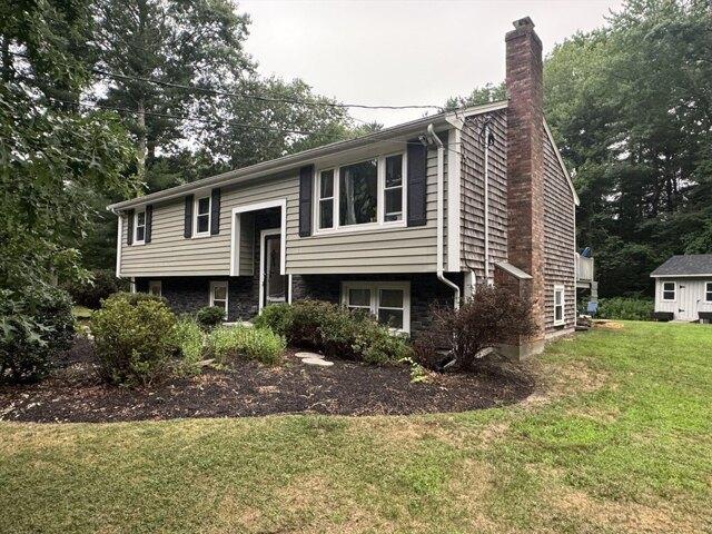 3 bedroom, Raynham MA 02767 105365198