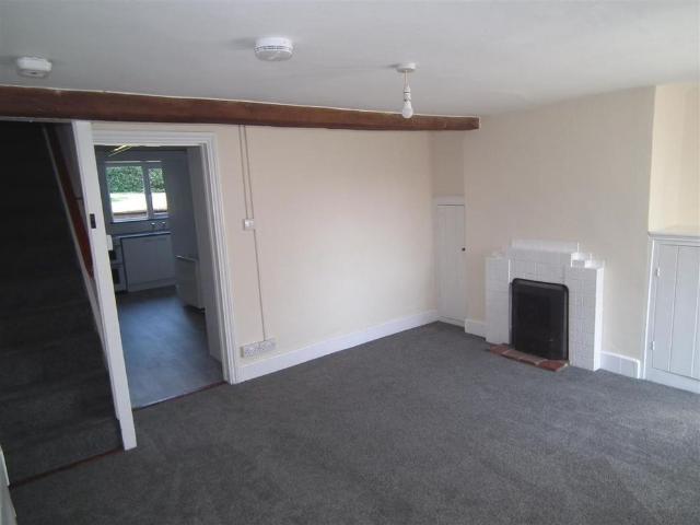 3 bedroom cottage to rent