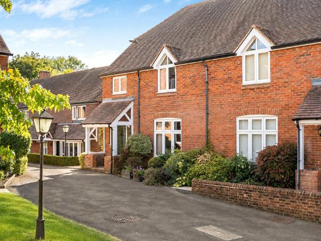 3 bedroom retirement property for sale