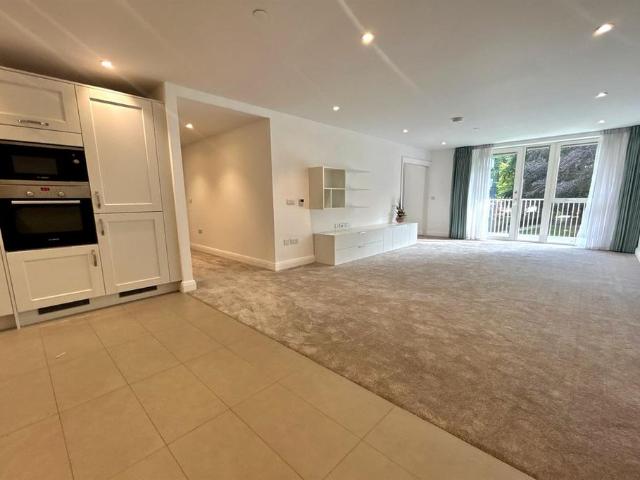 3 bedroom retirement property for sale