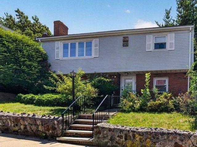 3 bedroom, Revere MA 02151 105418675