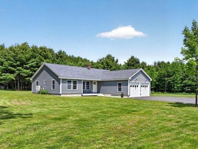 3 bedroom, Readfield ME 04355 105560675
