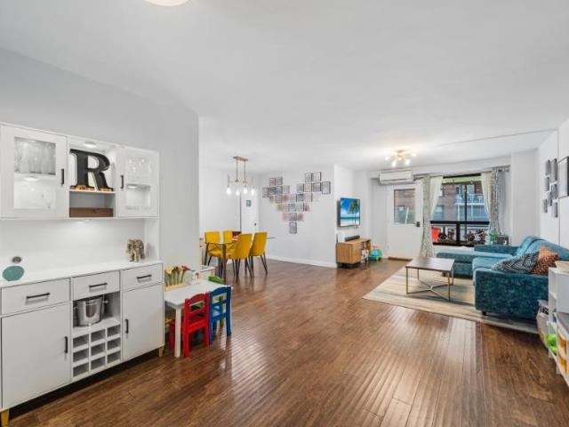 3 bedroom, Rego Park NY 11374 103709502