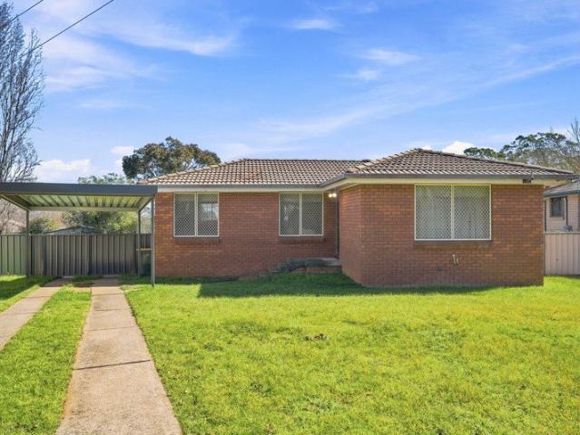 3 BEDROOM RENOVATED BRICK & TILE HOME QUIET LOCATION INVEST, NEST OR EXPAND