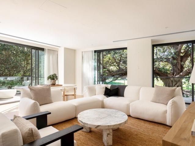 3 bedroom Residence